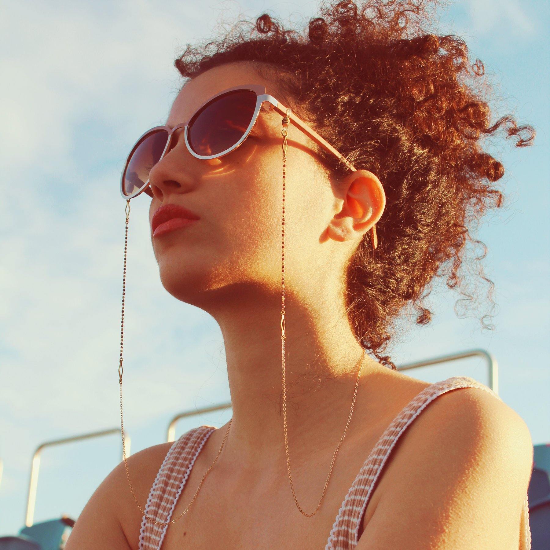 Buy SOHI Trendy Designer Casual Sunglass Chain for Women Online